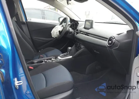 2020 Toyota Yaris Le from USA, damaged, VIN 3MYDLBJVXLY704698